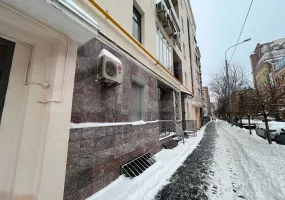 Аренда street retail помещения