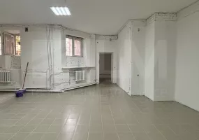 г. Москва, Чаплыгина ул., 1/12с1, 101.8 м², 1 этаж | Продажа