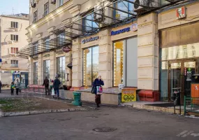 Аренда street retail помещения