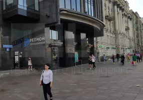 Аренда street retail помещения