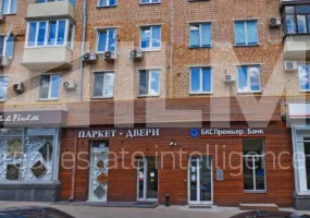 Аренда street retail помещения