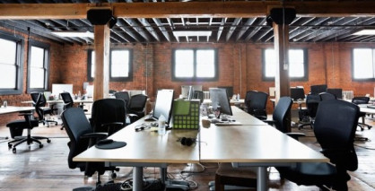 Актуальный вопрос: оплата за офис в рублях, или как снизить расходы на аренду?