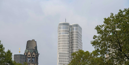 Эксперты: ослабление рубля скажется на рынке недвижимости через полгода