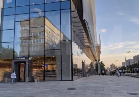 Аренда street retail помещения