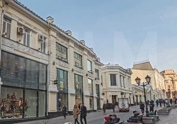 Аренда street retail помещения, 2372.5 м²