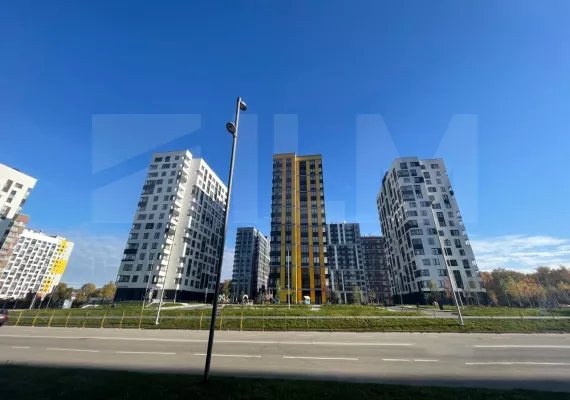 Аренда street retail помещения