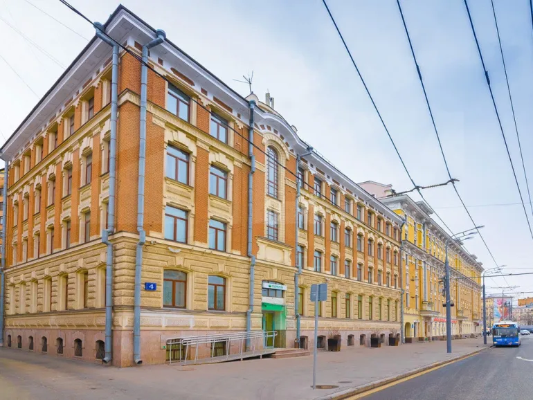 г Москва, Смоленский б-р, 4