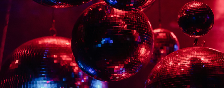 На смену вечеринкам идет шопинг: Simachev Bar могут перестроить в комплекс дорогих магазинов